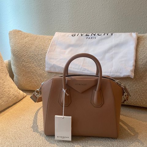 Givenchy Antigona