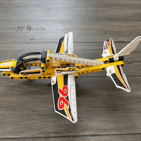 Lego technic fly