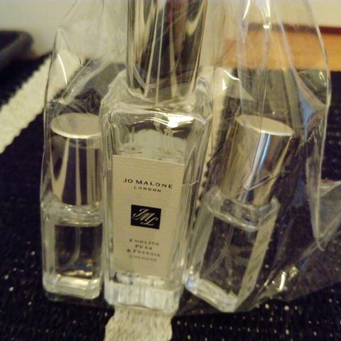 Jo Malone - English Pear & Freesia Collection til salgs