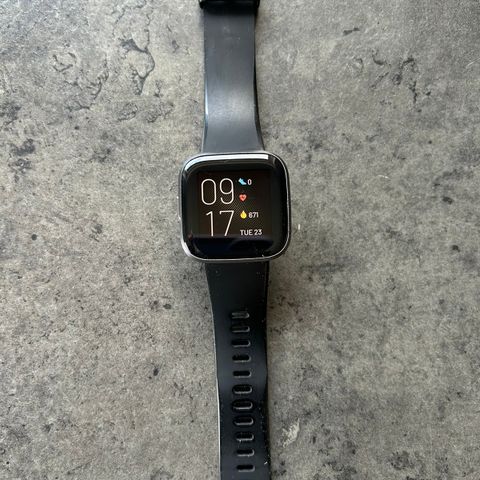 Fitbit versa 2