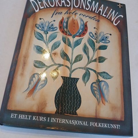 Dekorasjonsmaling fra hele verden - Eva Valebrokk