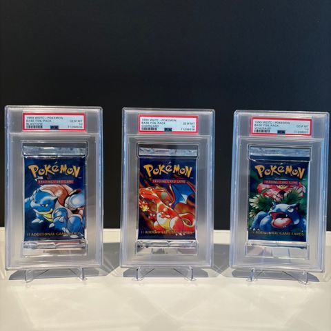 Pokemon - Base Set booster pack trio - PSA 10