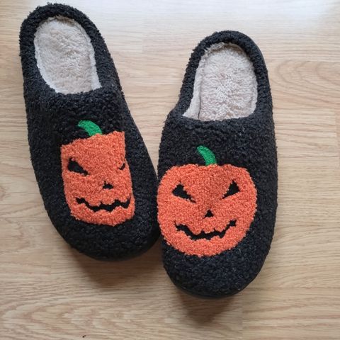 BRAND NEW Halloween Slippers