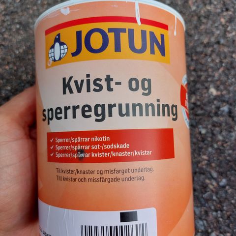 Kvist og sperregrunn.