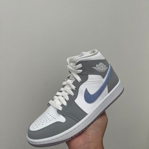 Jordan 1 mid wolf grey aluminium