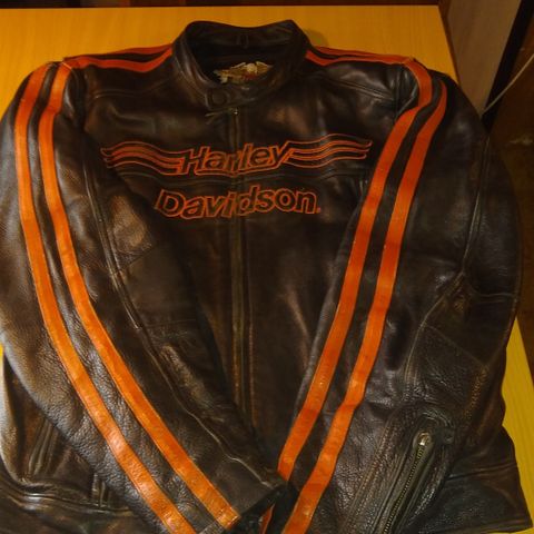 Harley Davidson skinnjakke