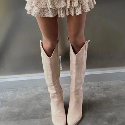 Cowboy boots (str 37)