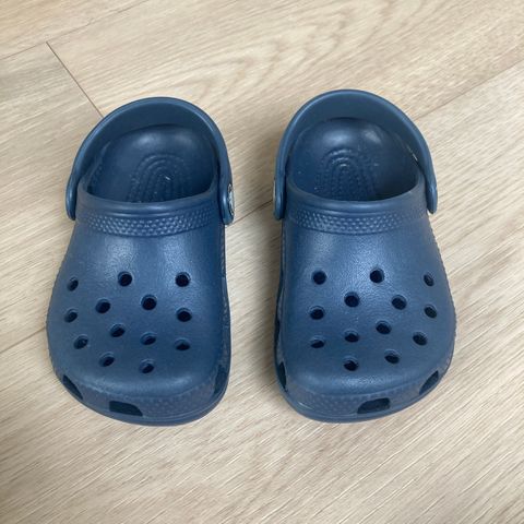 Crocs