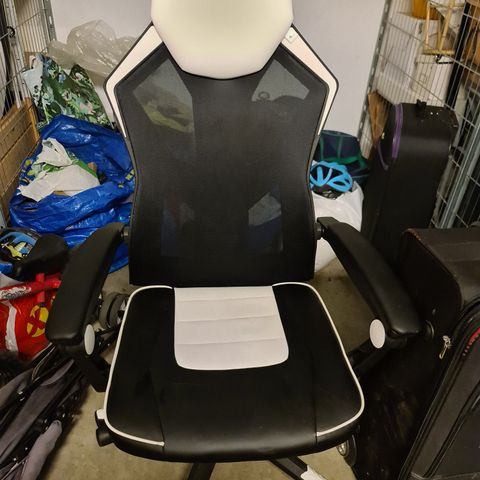 Gaming chair , buyed from Bohus