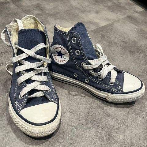 Converse str. 29