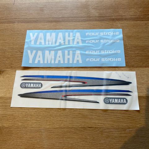 Yamaha four stroke klistremerker/stickers. Se bilder.