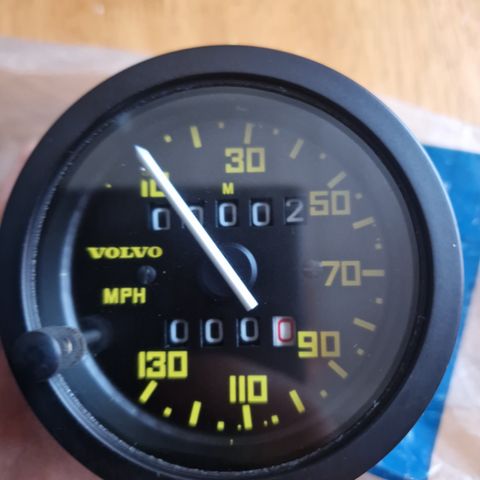 Volvo Gt instrument Speedometer MPH