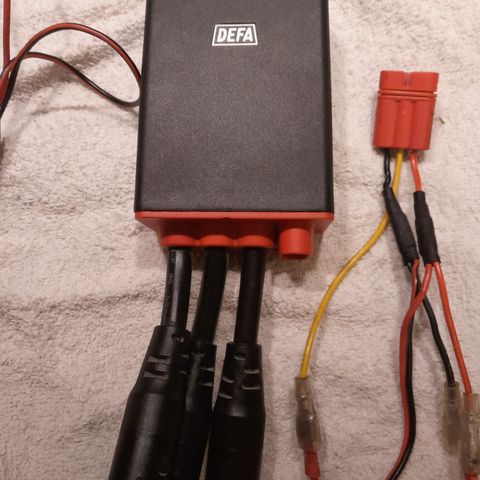 Defa 1205R Flex MultiCharger batterilader (Defa 450015)