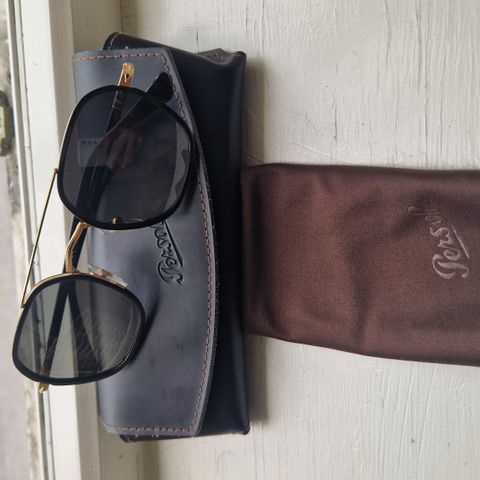 Persol