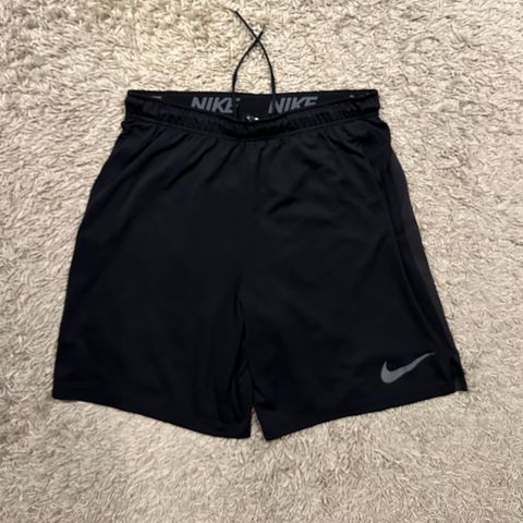 Nike treningsshorts herre - størrelse xl - fitness shorts basketball just do it