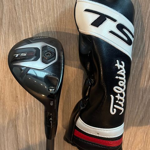 Titleist TS2 hybrid