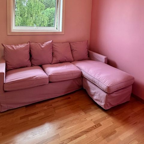 Rosa sofa