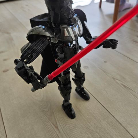 LEGO TECHNIC - Darth Vader