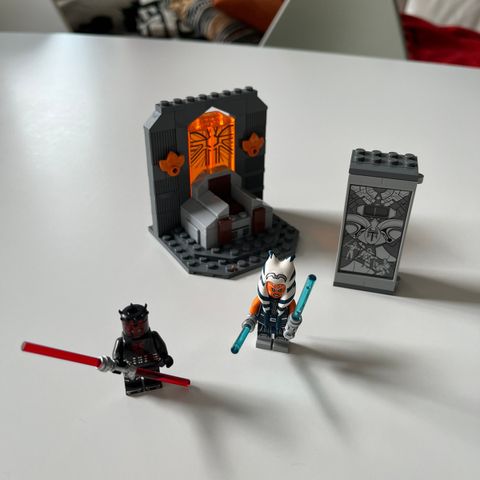 Duel on Mandalore 75310 LEGO Star Wars