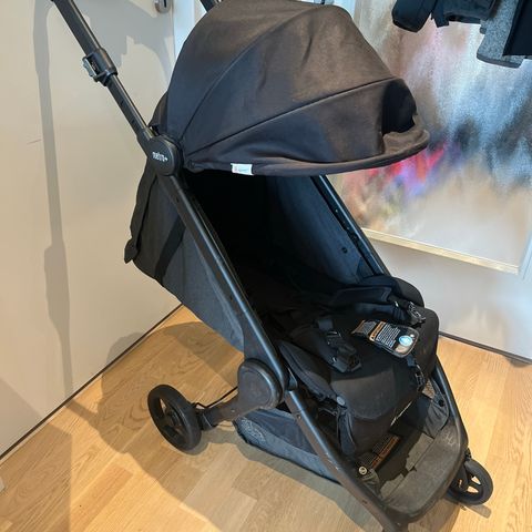 Leies ut: Ergobaby metro+ reisetrille