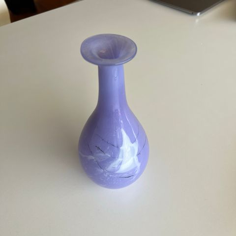 Lilla vase