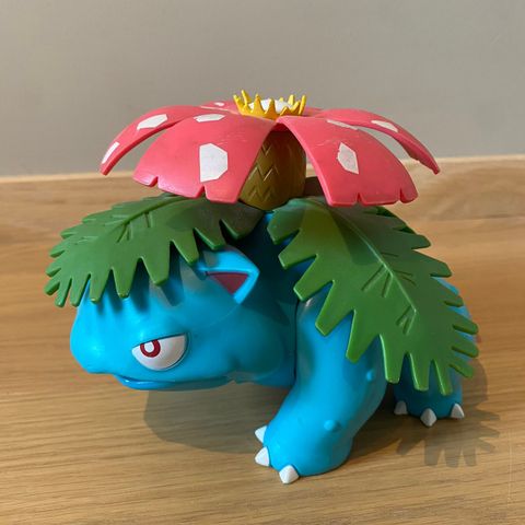 Pokemon - Venusaur Epic Battle Figure