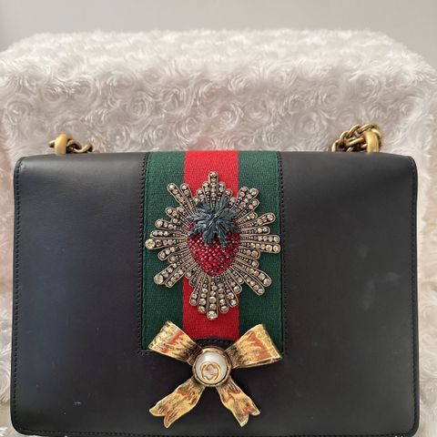 Gucci Peony Chain shoulder bag