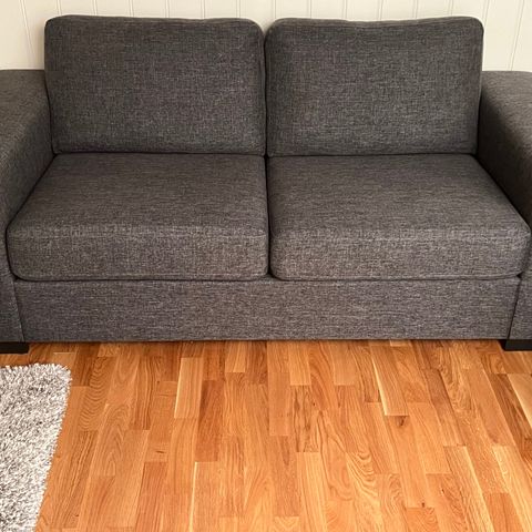 Flott sofa- 2 +3 seter(kr.3000,-?)