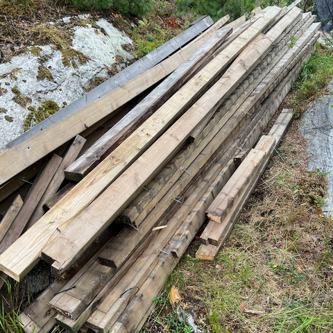 2x4 (48 x98 mm) Trykkimpregnert brukte materialer