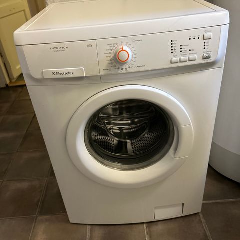 Electrolux 6kg fullt fungerende