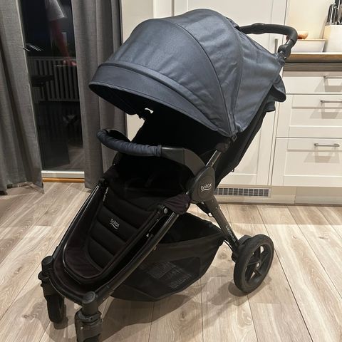 Britax b-motion plus