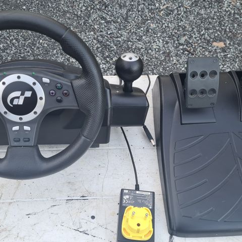 Logitech Driving Force Pro