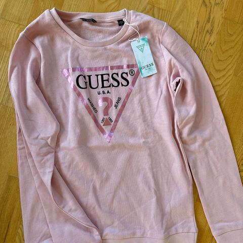 Ny Guess genser