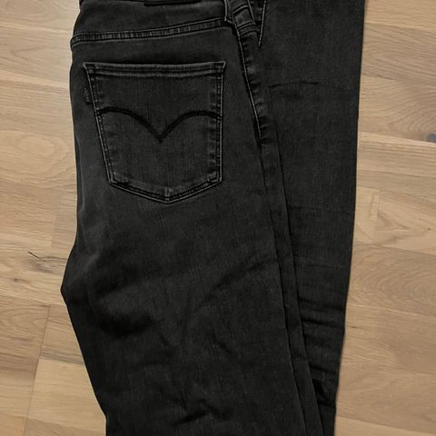 Levis Jeans 720
