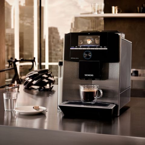 Siemens toppmodell EQ9+ Smart kaffemaskin - må hentes innen 31/7