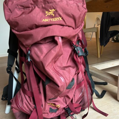 Arcteryx Briza 75 L