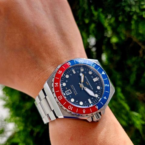 Spinnaker Dumas GMT