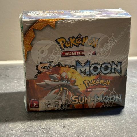 Sun & Moon Base Set boosterboks