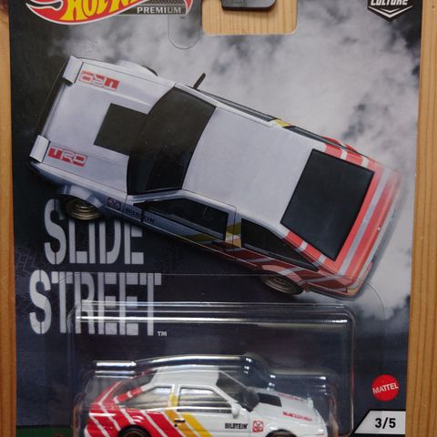 Hot Wheels Premium Toyota Corolla AE86