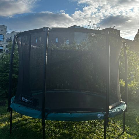 North trampoline