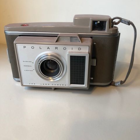 Polaroid J33 Land Camera