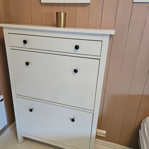 Ikea hemnes skoskap