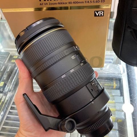 Nikon 80-400mm VR & Sigma telezoom selges BILLIG!