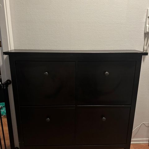 Hemnes skoskap