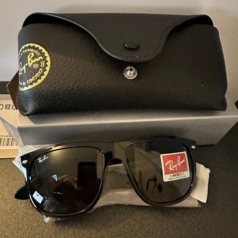 Ray Ban - Boyfriend (Nye Briller) Kr 650,-