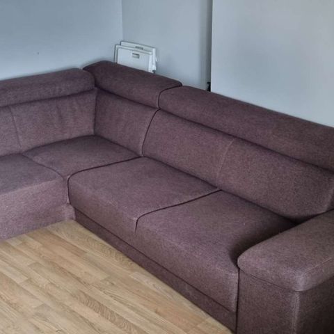 Hjørnesofa + puff