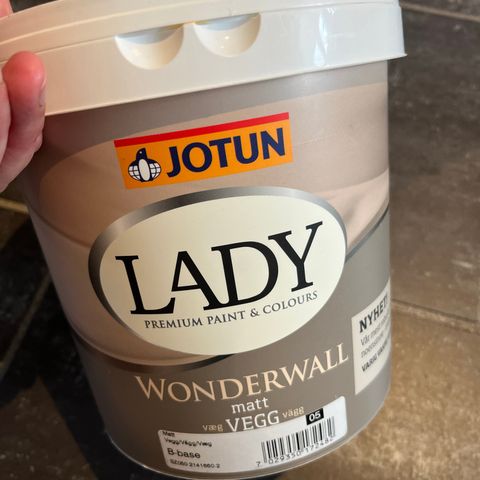 Lady wonderwall farge: soft real