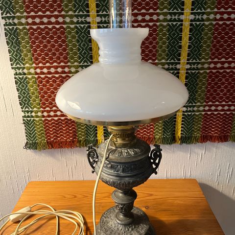 Gammal parafinlampe