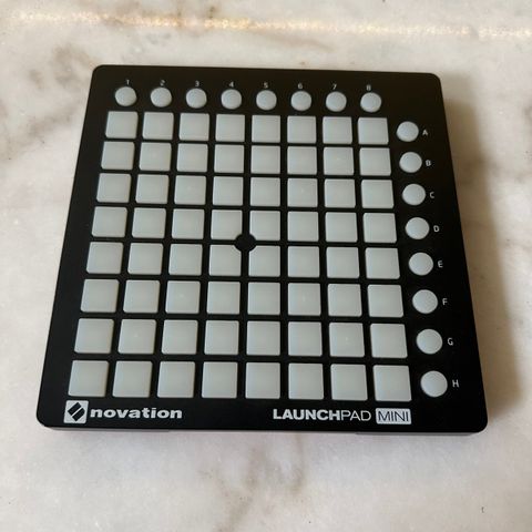 Launchpad Novation Mk2 selges