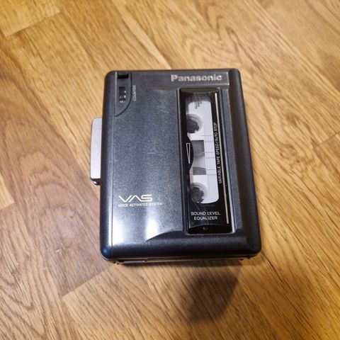 Panasonic kassettspiller Walkman.